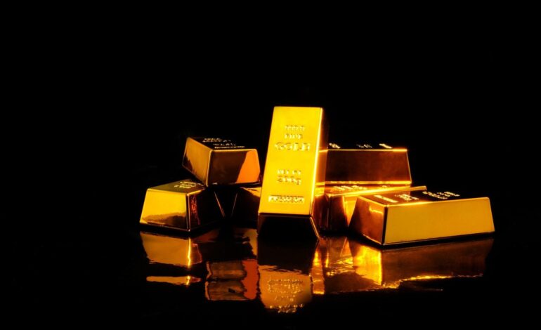 Emas Turun Kapan? Prediksi Harga Emas 2026 dan Panduan Investasinya