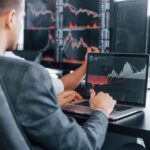trader-pemula-analisis-chart-trading-emas
